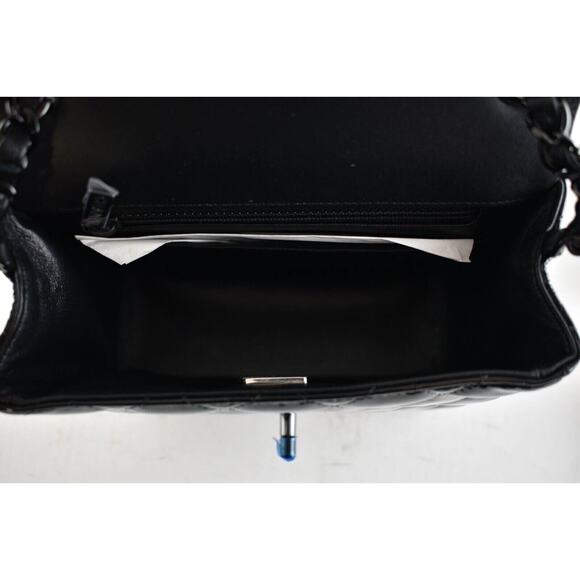 Chanel 21B So Black Patent Flap Mini Square CC Logo Quilted Chain Crossbody Bag - Picture 11 of 12